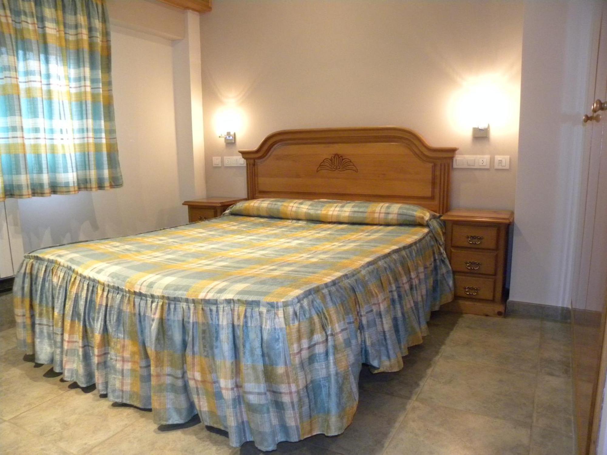 Hotel Duque De Calabria Manzanera Phòng bức ảnh