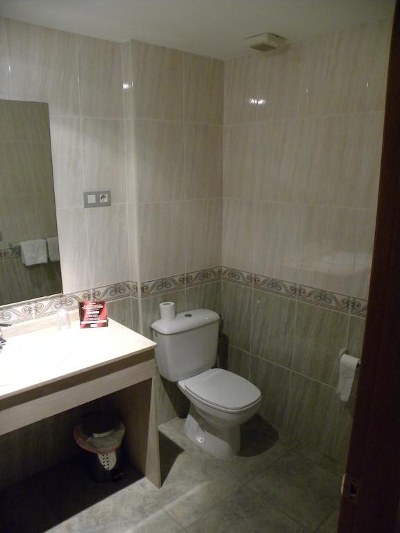 Hotel Duque De Calabria Manzanera Phòng bức ảnh